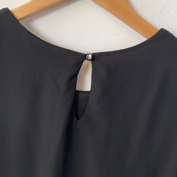 Monteau Black Chiffon Short Sleeved Flutter-sleeve Blouse, Size L - Picture 3 of 11